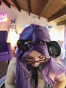Chat soba uživo modela LilithDark666