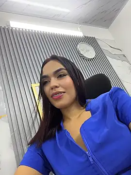 daniela-sexy 실시간 채팅방