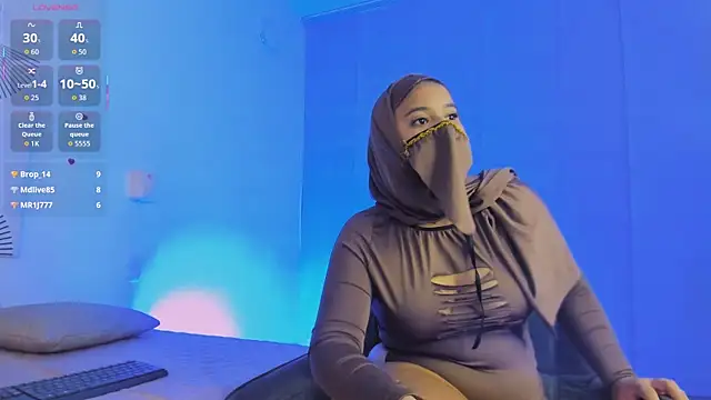Aminaa_Kaarim Live Chatrum