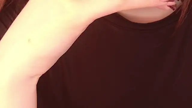 Ola_Queen Live chatroom