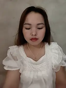 Mina_xYx's Live Chat Room