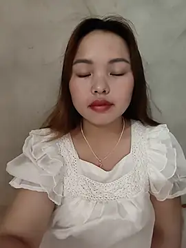 Mina_xYx লাইভ চ্যাট রুম