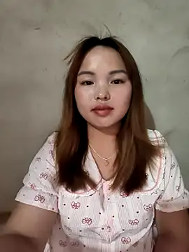 Mina_xYx's Live Chat Room