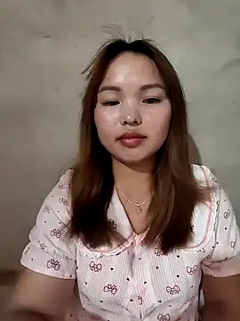 Mina_xYx's Live Chat Room