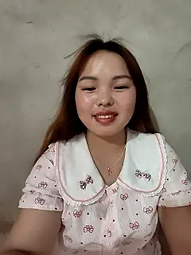 Mina_xYx Live Chatraum