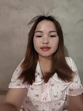 Mina_xYx লাইভ চ্যাট রুম