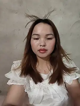 Mina_xYx Adlı Modelin Canlı Sohbet Odası