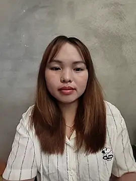 Mina_xYx Live Chatraum