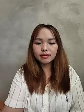 Mina_xYx Live chatroom