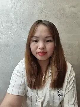 Mina_xYx Adlı Modelin Canlı Sohbet Odası