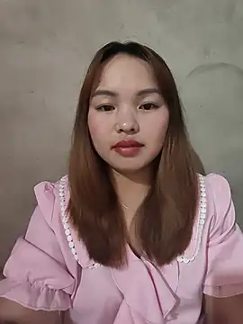 Mina_xYx Live Chatraum