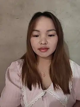 Mina_xYx's Live Chat Room