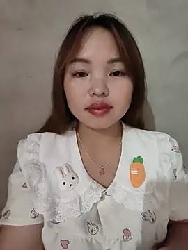 Mina_xYx Live Chatraum