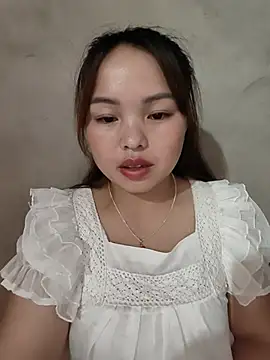 Mina_xYx Live chatroom