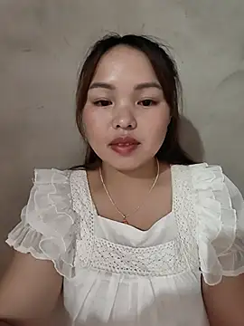 Mina_xYx – live chatrum