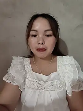 Mina_xYx Live Chatraum