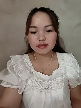 Mina_xYx Adlı Modelin Canlı Sohbet Odası