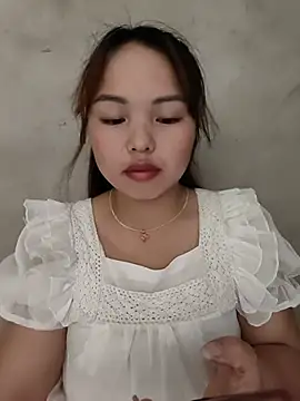 Mina_xYxn Live chat-huone