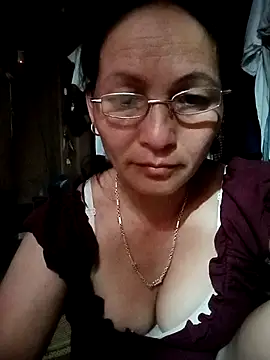 Cucci07n Live chat-huone