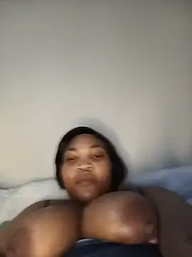 BeverlyQueen15 Cameră chat live
