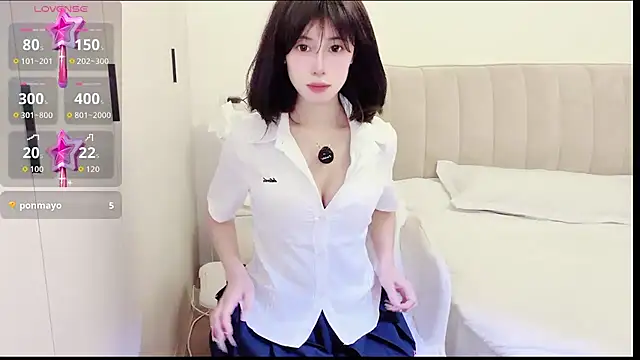 Hello77-234 Cameră chat live