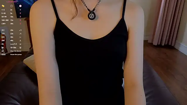 IsauraHolleman 即時聊天室
