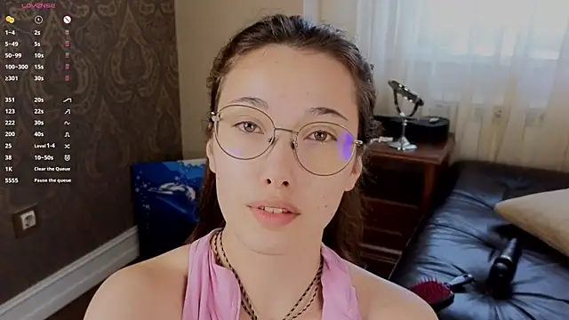 IsauraHolleman Adlı Modelin Canlı Sohbet Odası