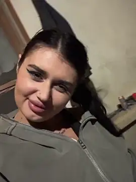 ItsKendra – Naživo XXX chat