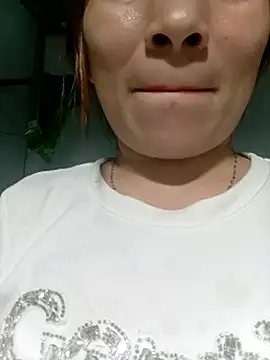 Sury_sexyy Live Chatraum