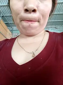 Živá chatovací místnost Sury_sexyy