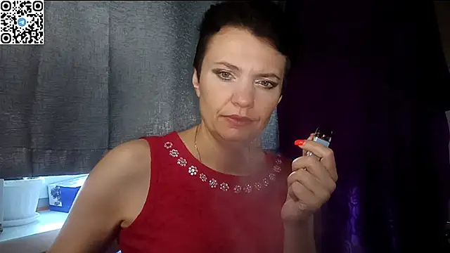 HotMamaQueen234 чат на живо