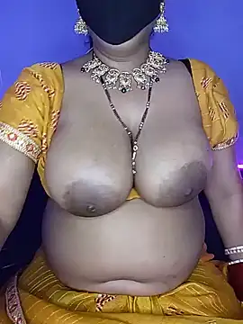 Long_hair_queen's Live Chat Room