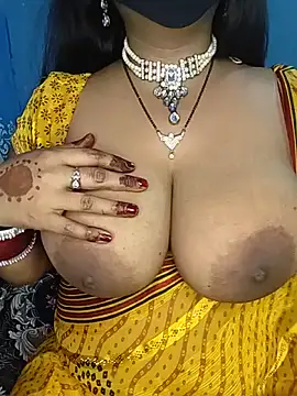 Long_hair_queen's Live Chat Room