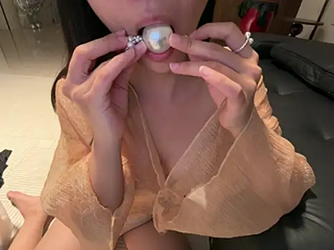Xiaozuzongo1 실시간 채팅방