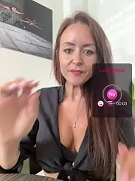 Skarlet_x Live Chatraum