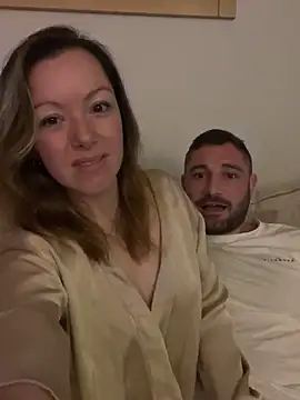 fucklyweds Adlı Modelin Canlı Sohbet Odası