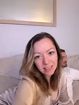 fucklyweds – live chatrum