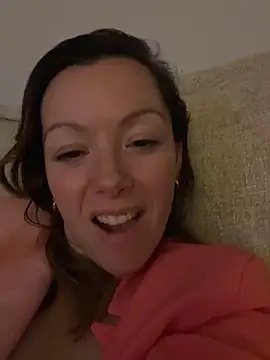 fucklyweds Live chatroom