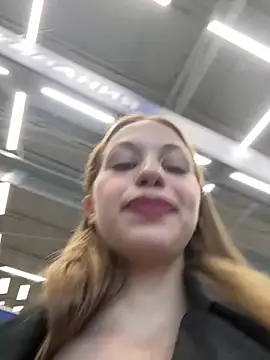 חדר צ'אט בשידור חי של Olivia_Jemison