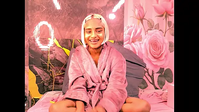 indian_barbie – Naživo chatovacia miestnosť
