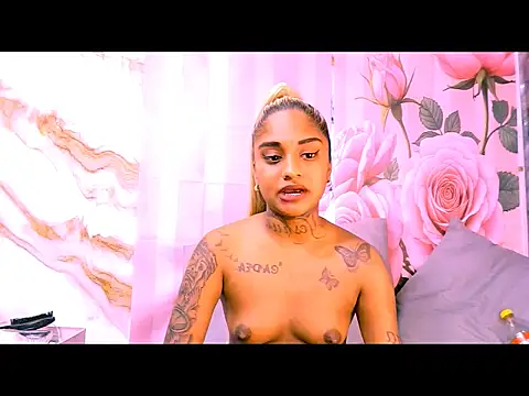 Živá chatovací místnost indian_barbie