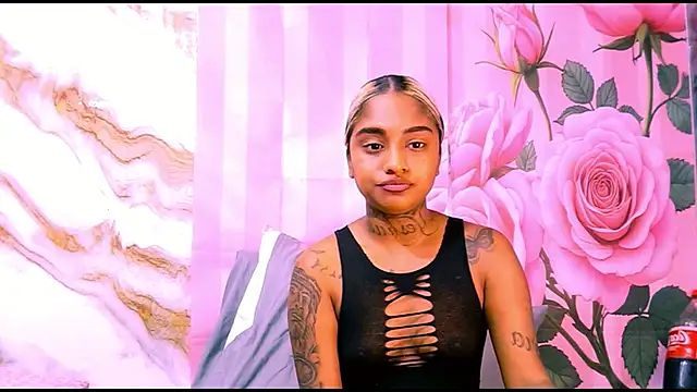indian_barbie élő chatszobája