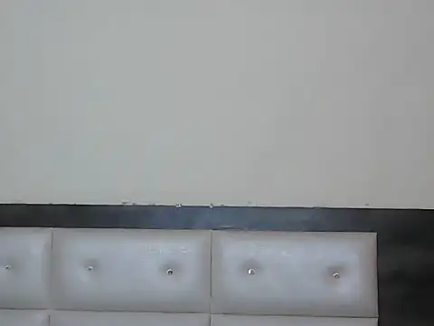 Chat soba uživo modela SexyDoremon