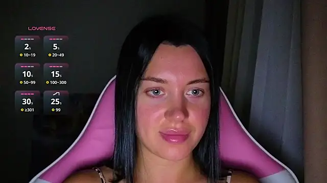 ameliasonk1 Adlı Modelin Canlı Sohbet Odası