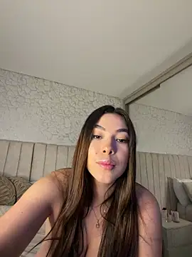 DannaMarshall Adlı Modelin Canlı Sohbet Odası