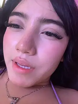 חדר צ'אט בשידור חי של MayyBonita