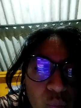 Sala de chat ao vivo de LatinSquirtBaby