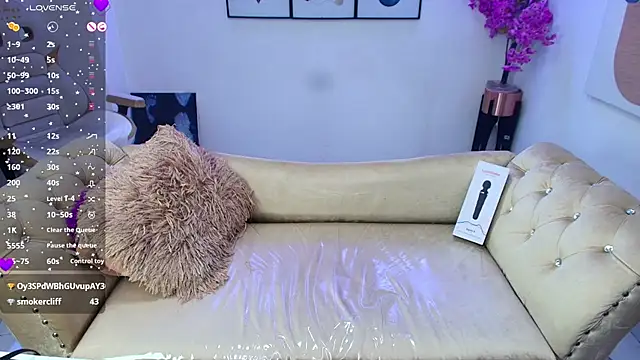 Kitty__meow লাইভ চ্যাট রুম