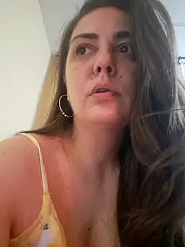 Arya_Malone чат на живо
