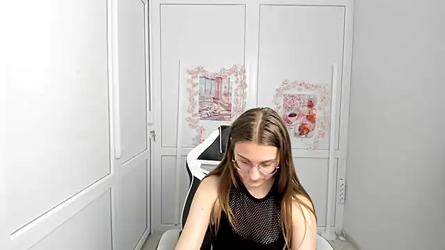 Mia_kristal Ruang Obrolan Langsung